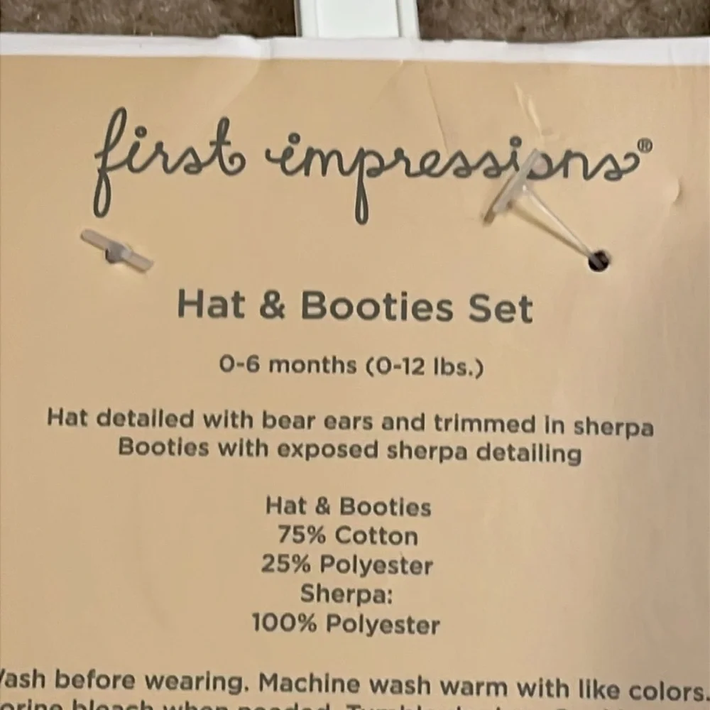 NWT First Impressions Baby Velour Bear Hat and Bootie Set, 0-6mo